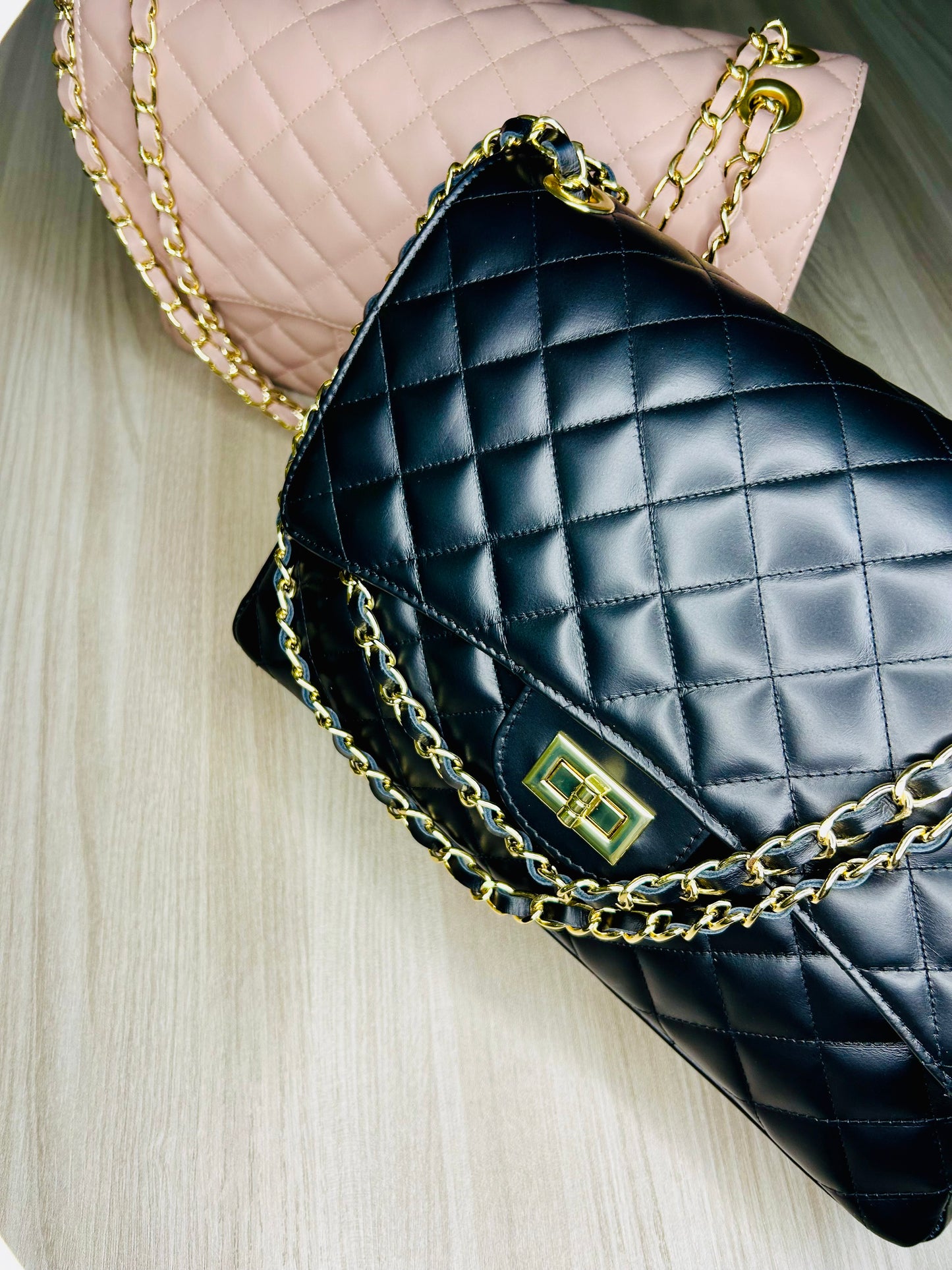 BORSA MAXI IN PELLE TRAPUNTATA NERA