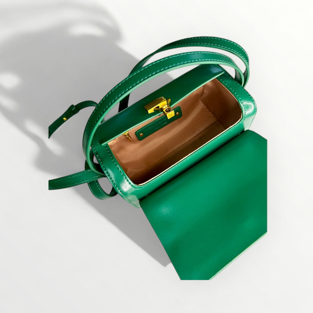 BORSA VANITY IN PELLE VERDE