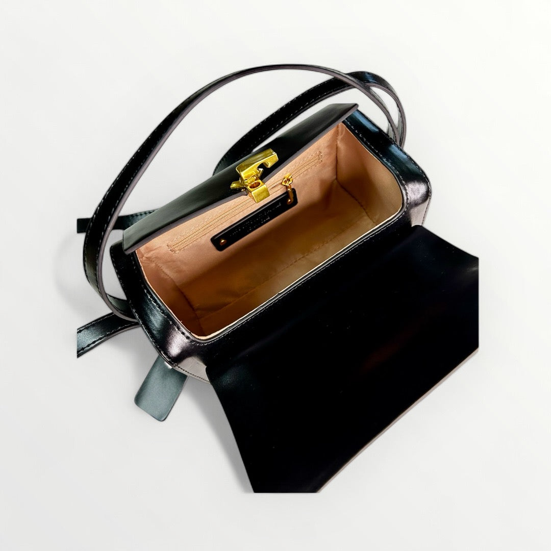 BORSA VANITY IN PELLE NERA