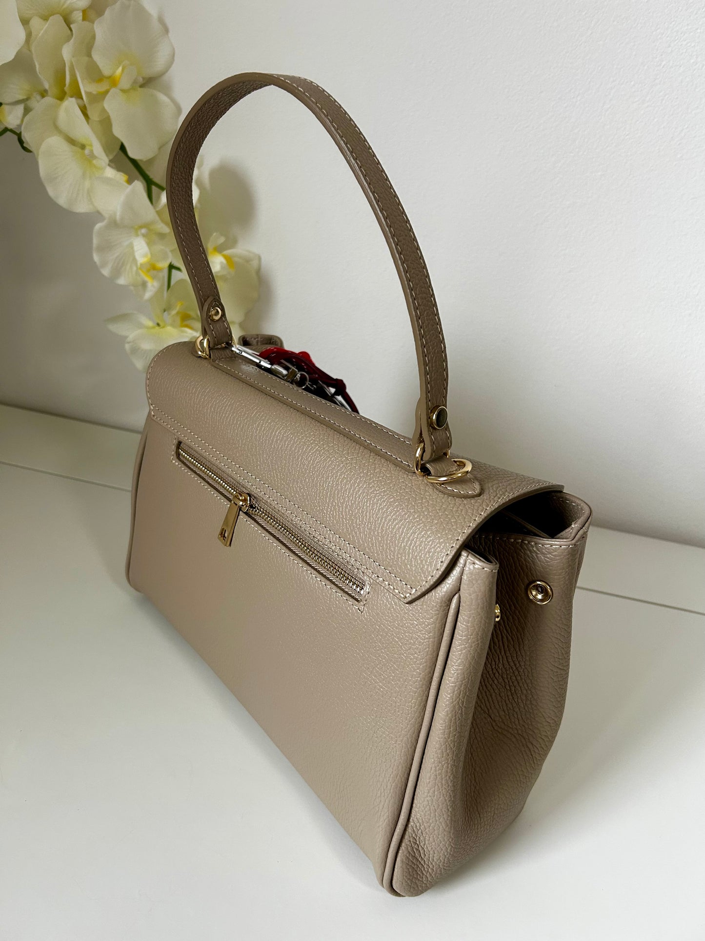 KIM IN PELLE TAUPE con Charm in omaggio