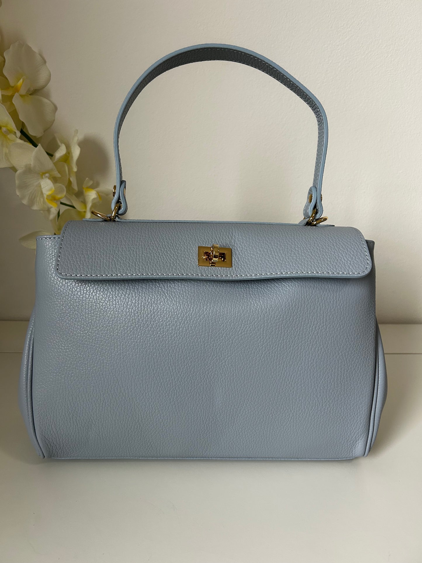 KIM IN PELLE AZZURRA con Charm in omaggio