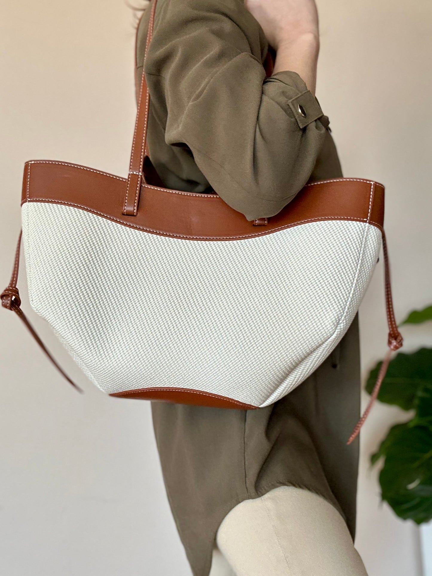 CAROLINE maxi-vera pelle