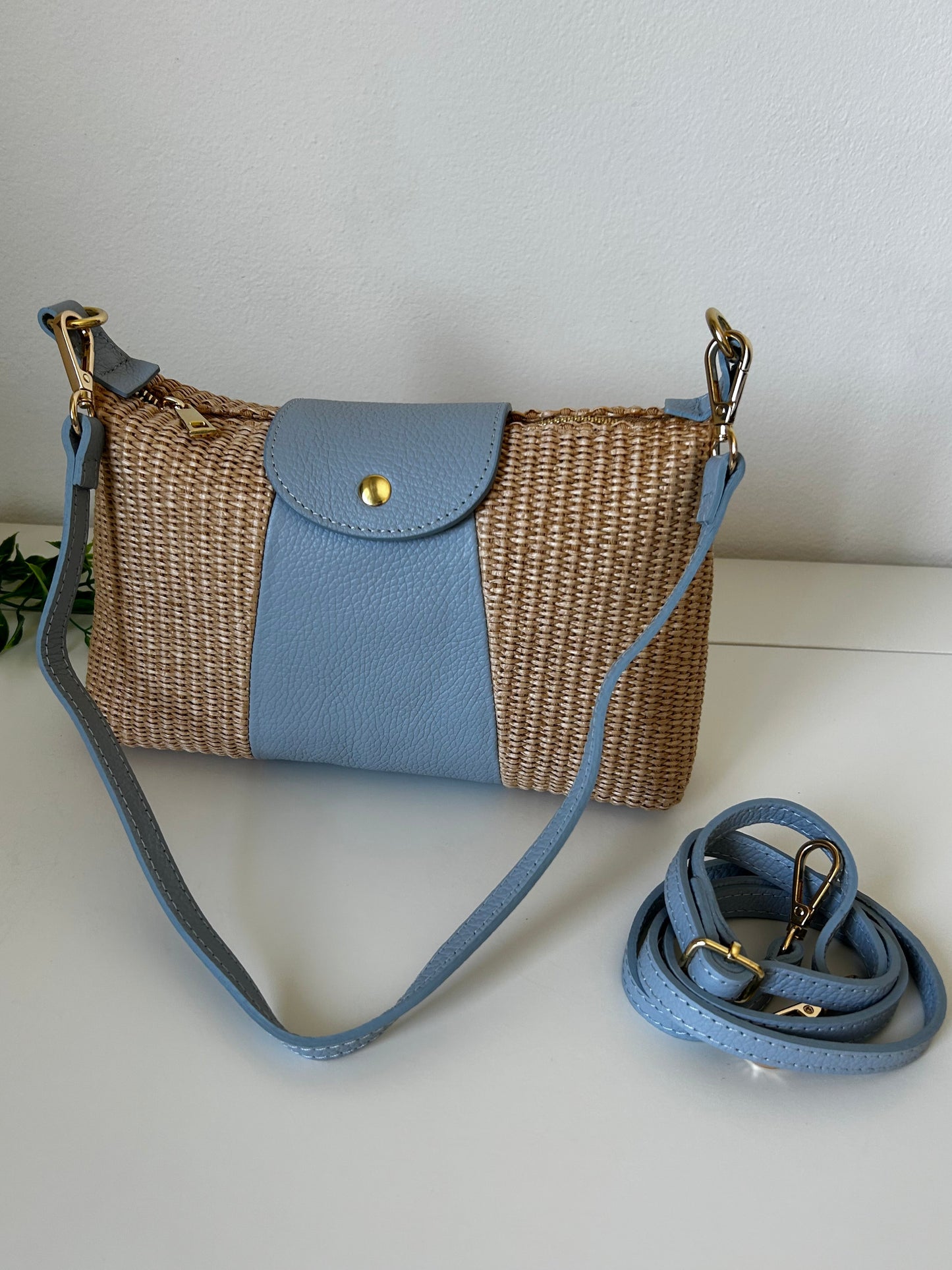 POCHETTE-vera pelle e rafia.