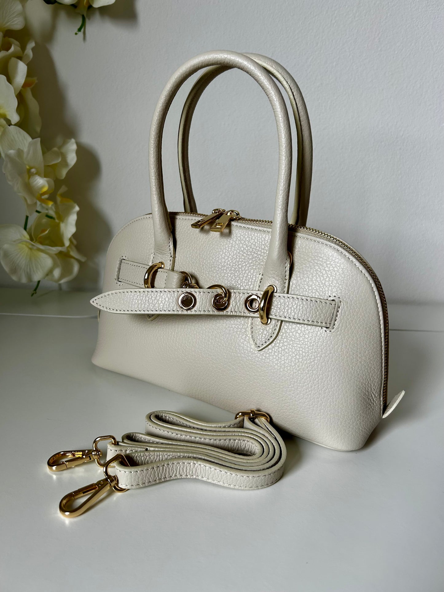 SIENNA in vera pelle