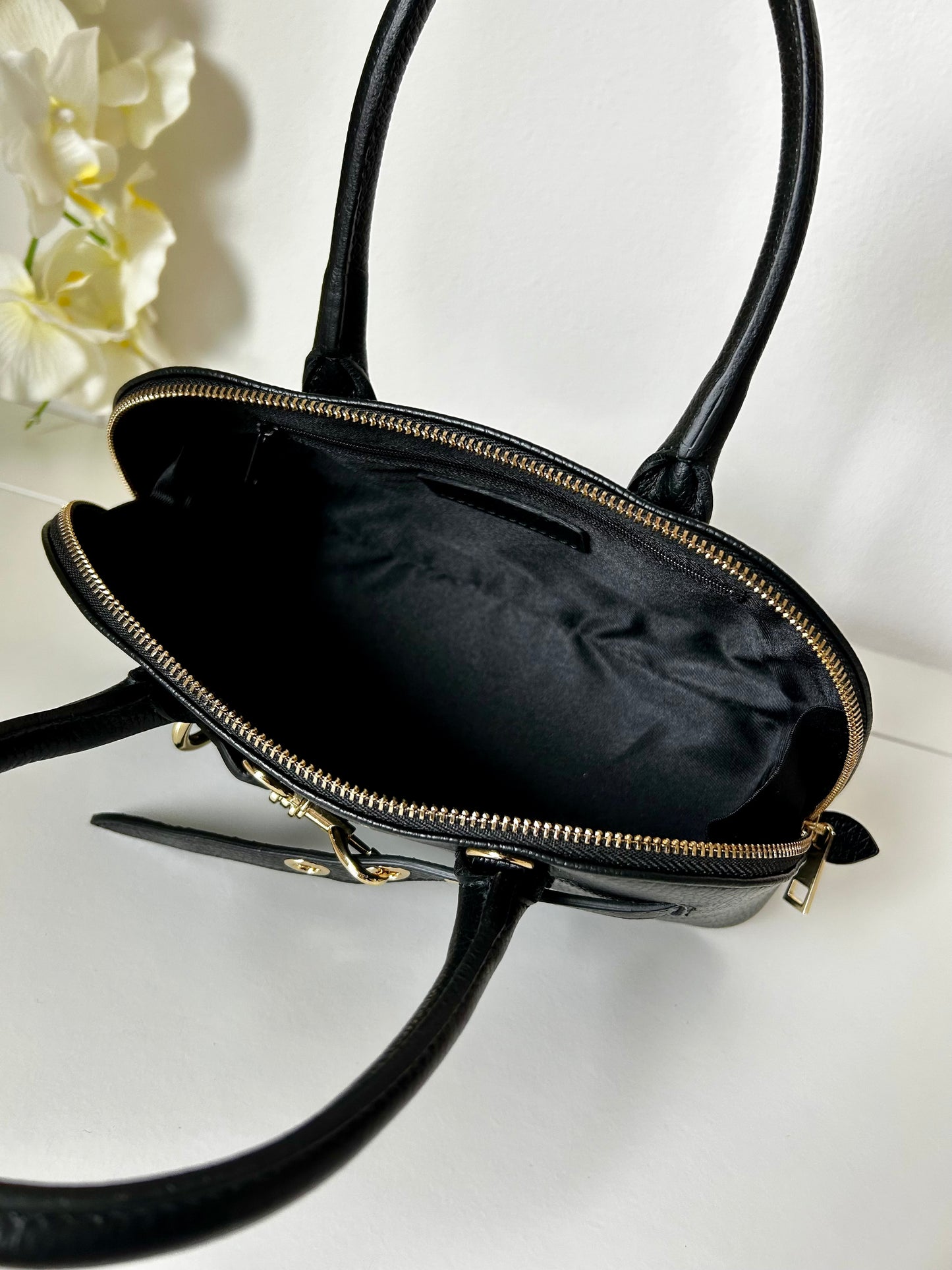 SIENNA in vera pelle