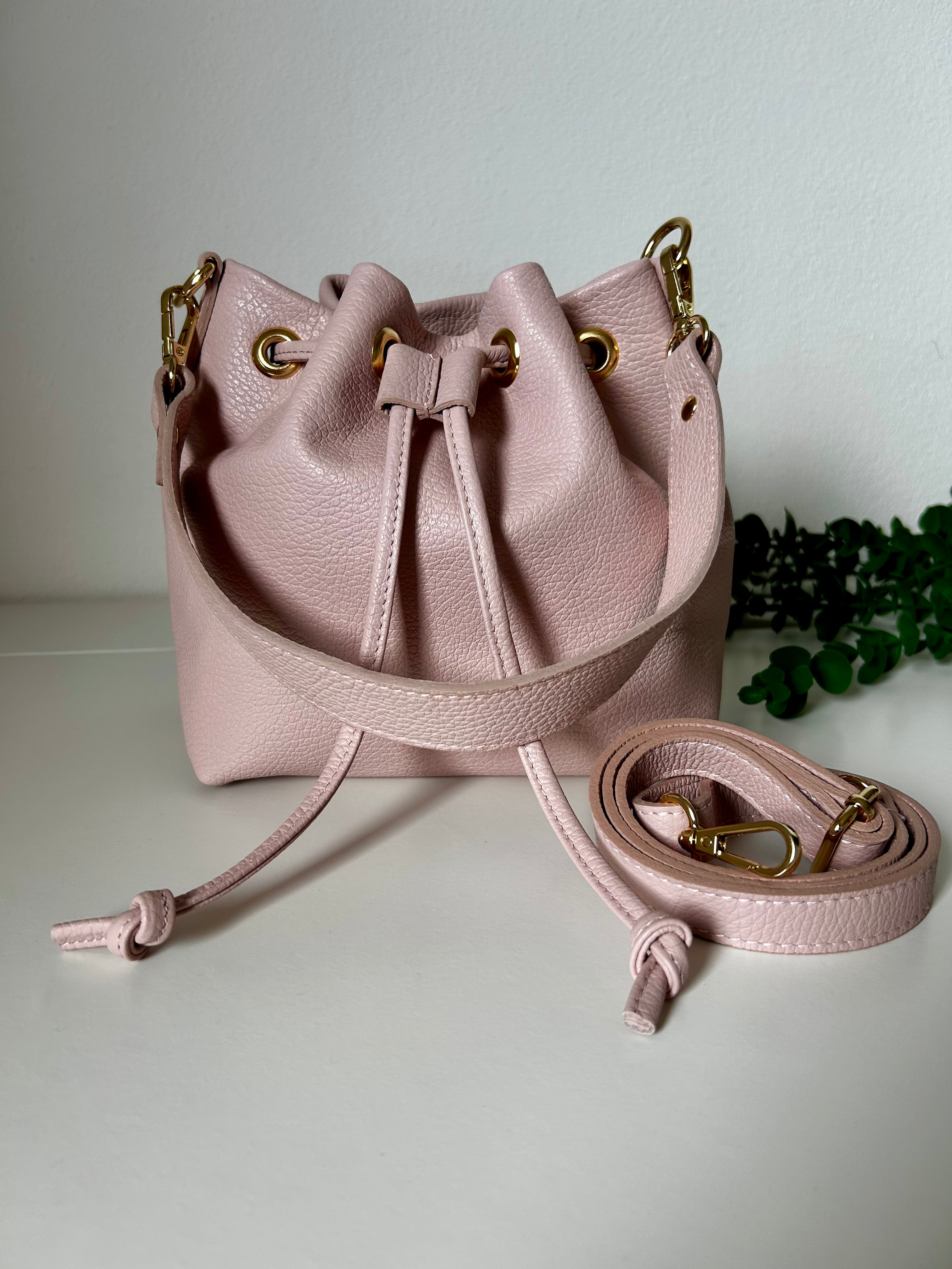 THAI LEATHER BAG