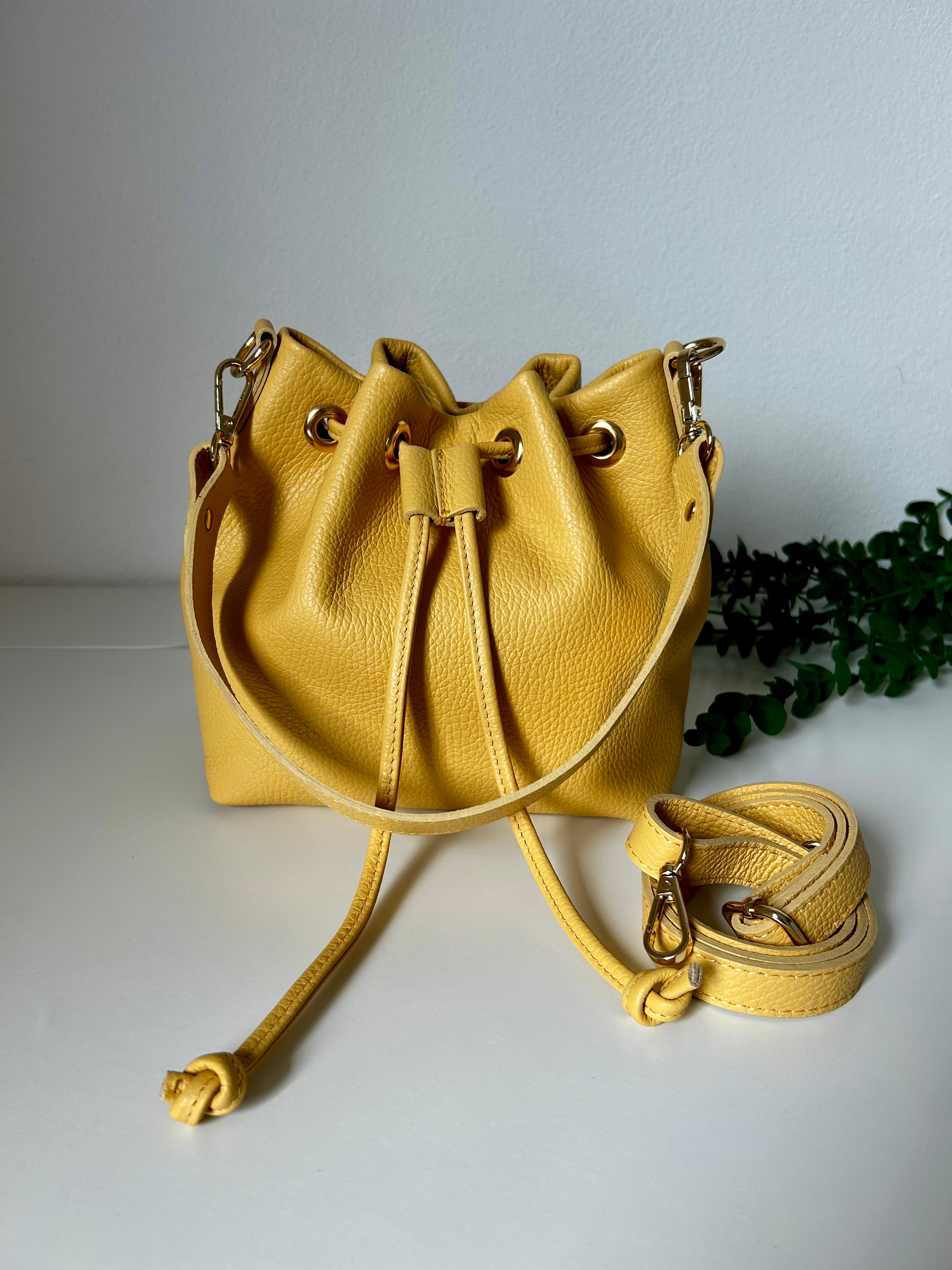 THAI LEATHER BAG