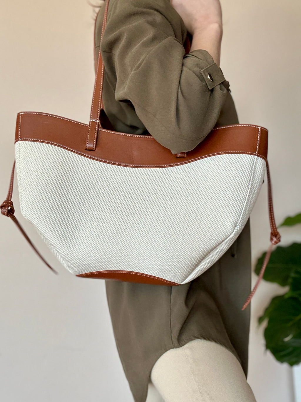 CAROLINE maxi-vera pelle