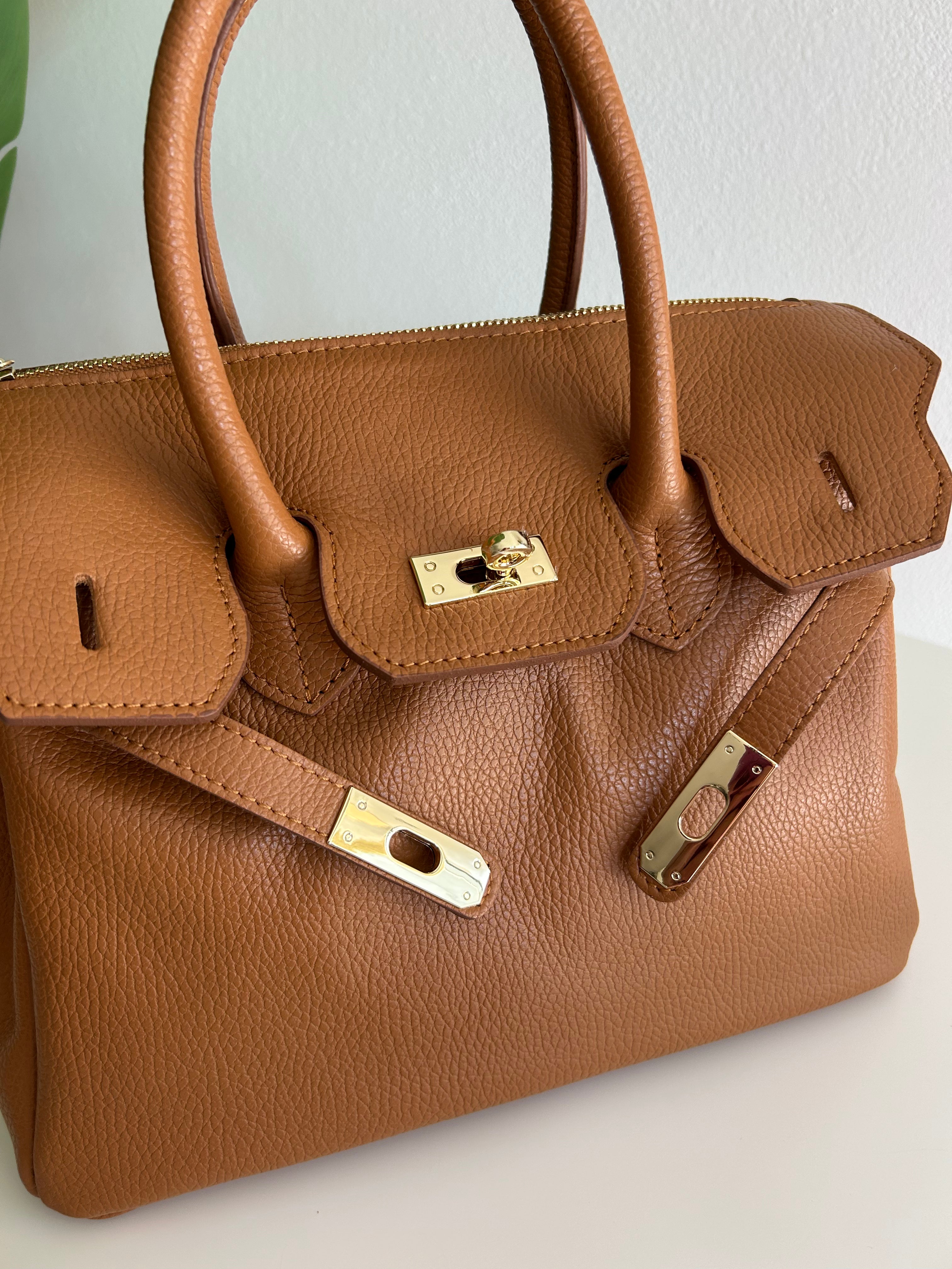 BORSA GABRIELLA MEDIUM IN PELLE