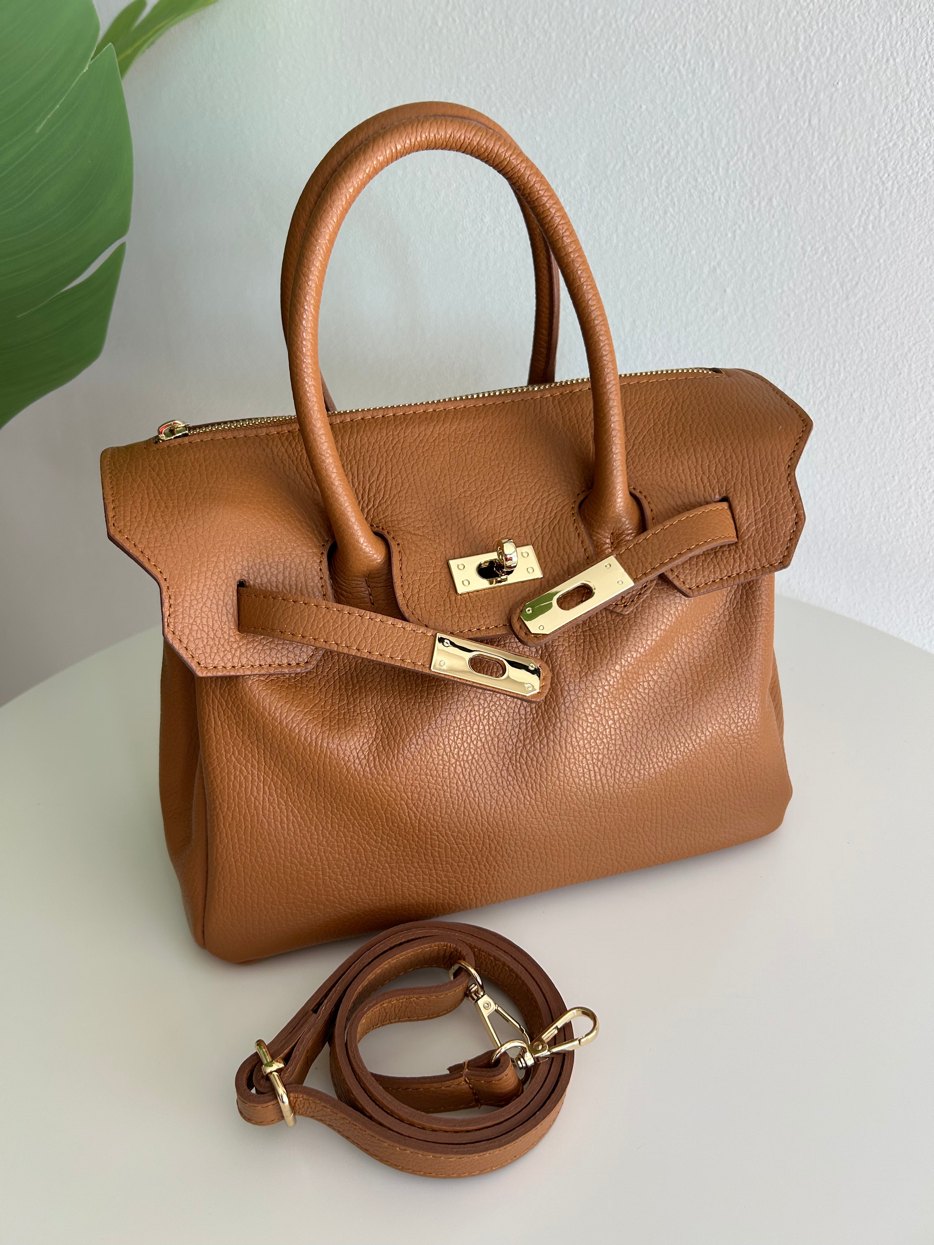 BORSA GABRIELLA MEDIUM IN PELLE