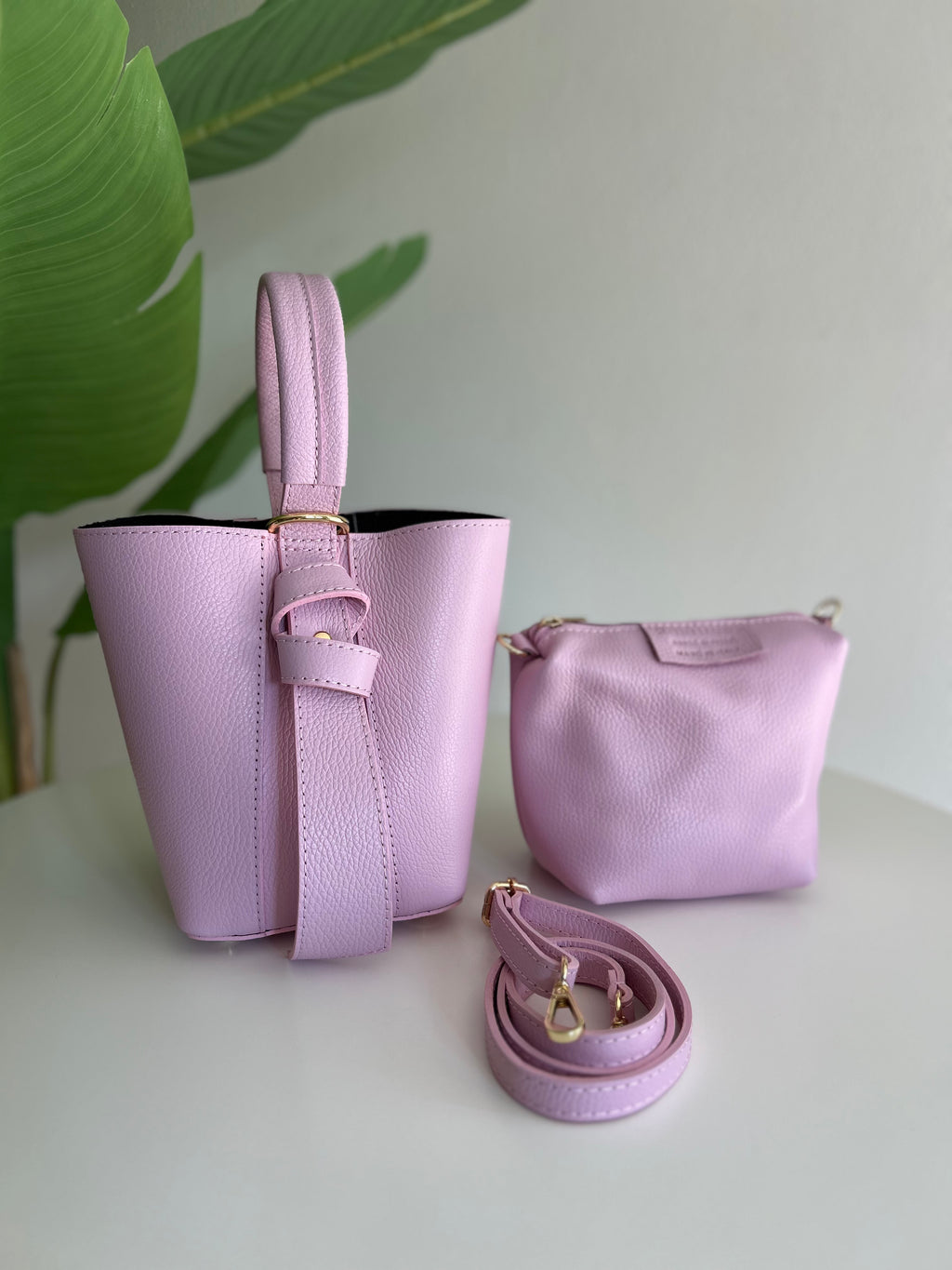 BORSA SECCHIELLO TWIST IN PELLE