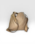 BOLSO MOCHILA VINTAGE DE PIEL TRENZADA