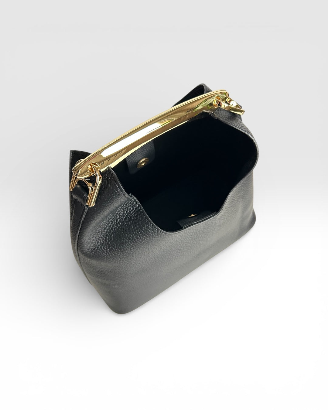 BORSA LUNA MEDIUM IN PELLE