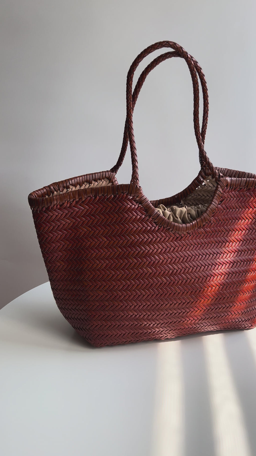 BORSA MARISOL LARGE  IN  PELLE TAMPONATO INTRECCIATO